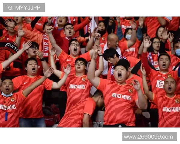 香港东方与广州恒大激战正酣谁能在这场较量中笑到最后